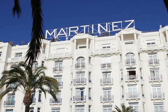 Grand-Hyatt-Cannes-Hotel-Martinez-W020-Exterior-1280x427