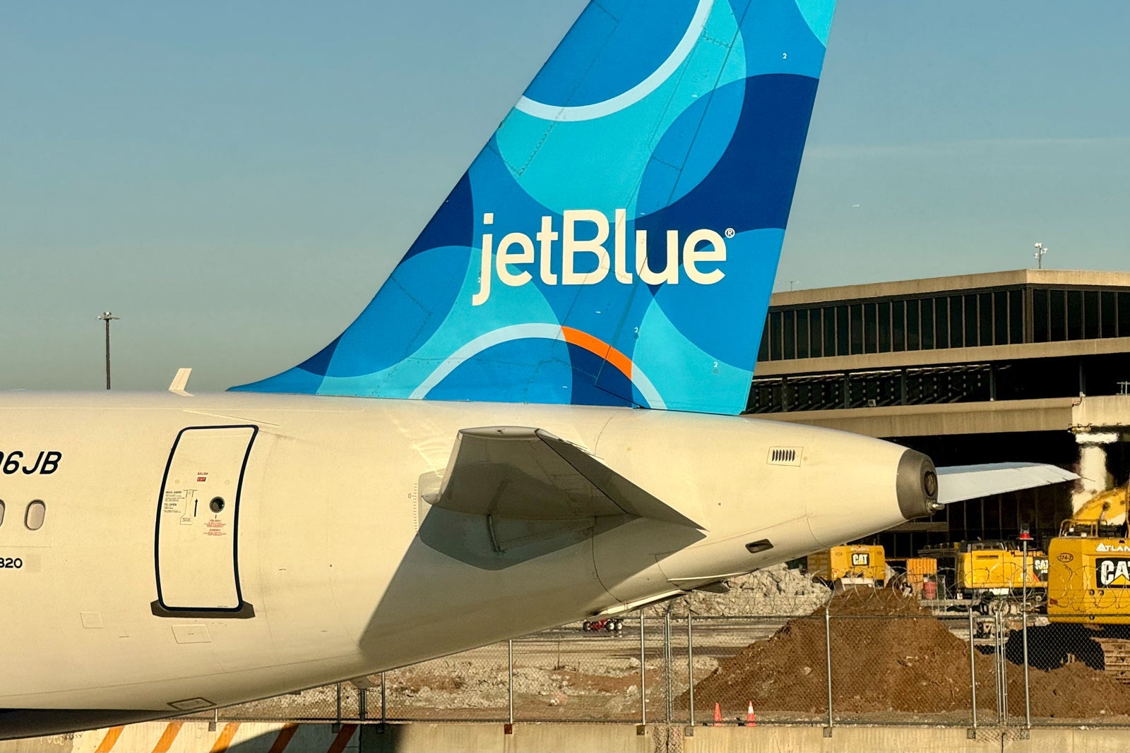 JetBlue Airbus A320 Newark Idlewild Blue