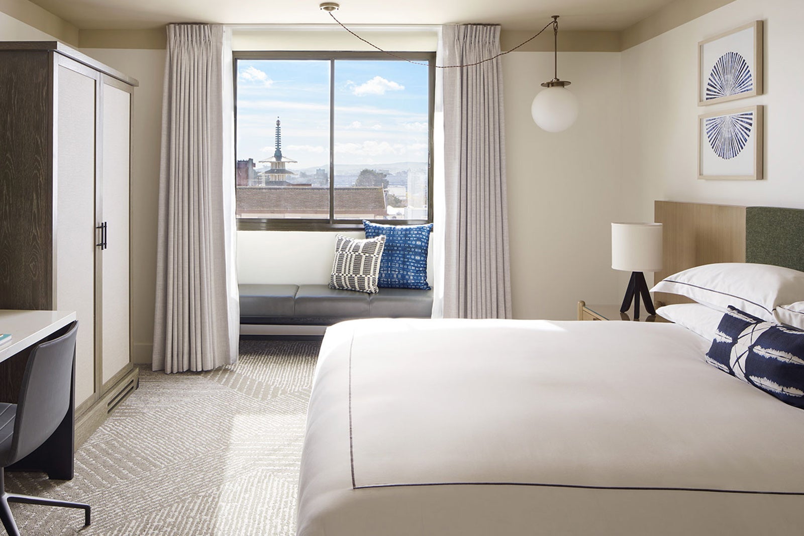 20250305_Best Places to stay for cherry blossom season_Kimpton Hotel Enso_Facebook_5