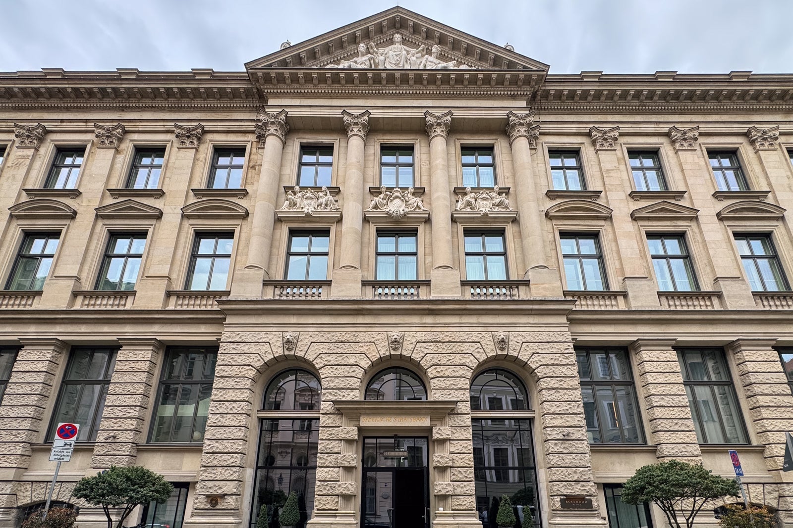 ERIC ROSEN/THE POINTS GUY