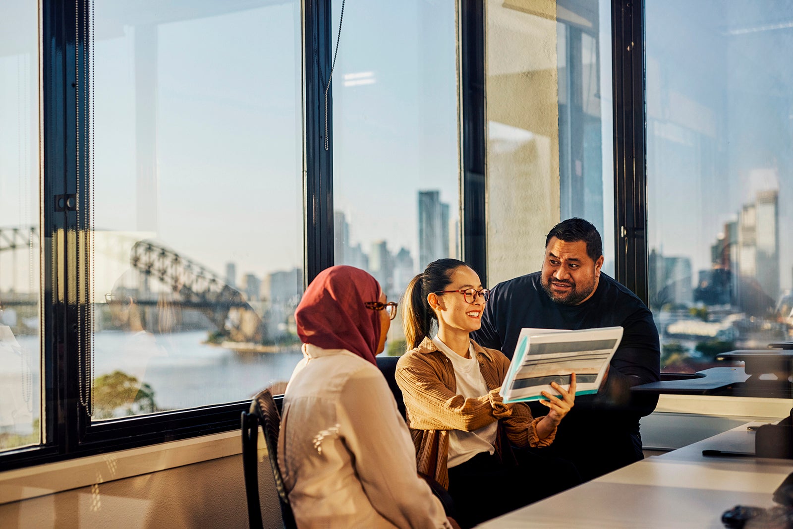 Multicultural Professionals Driving Innovation in Sydney's Office Environment