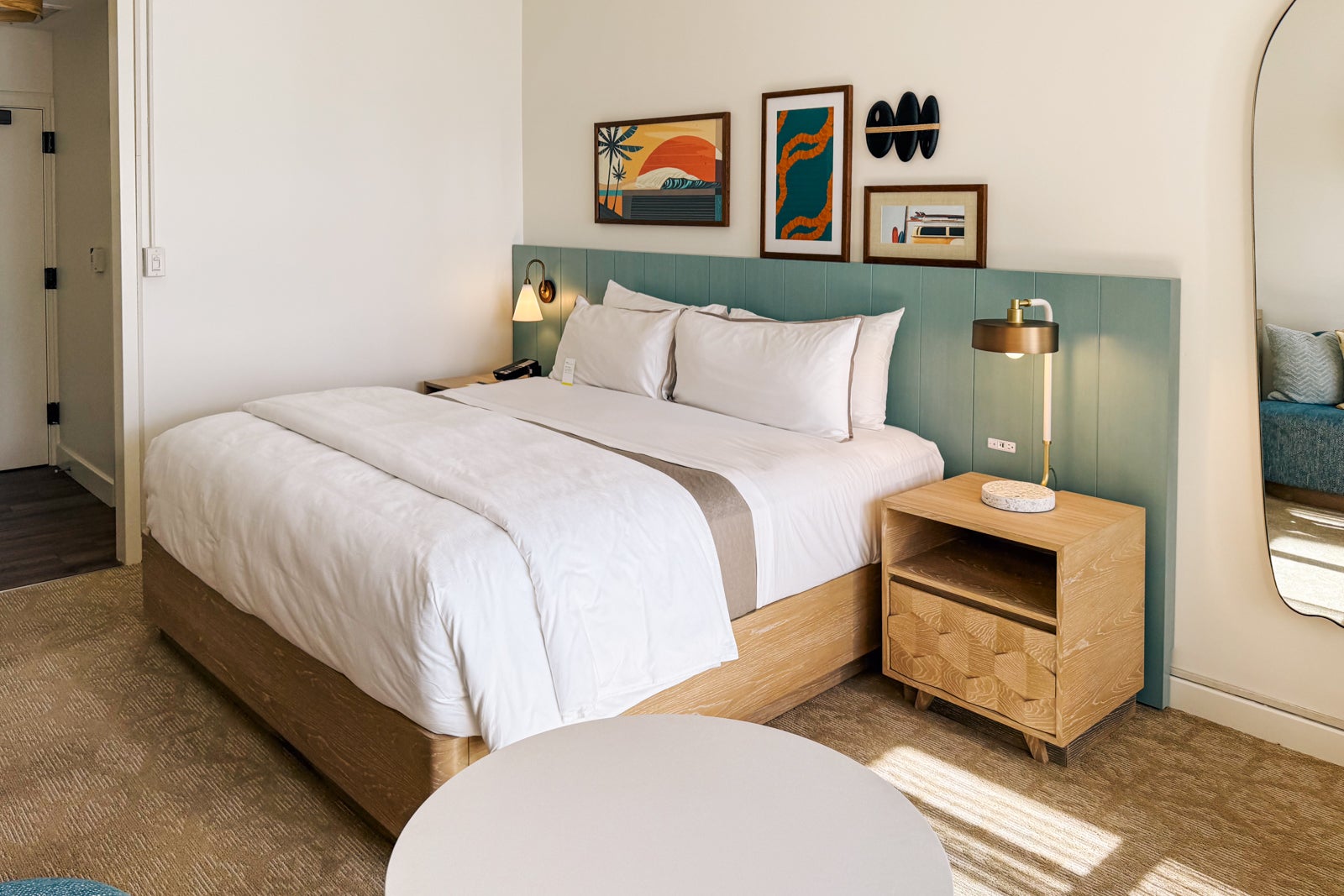 CLINT HENDERSON/THE POINTS GUY